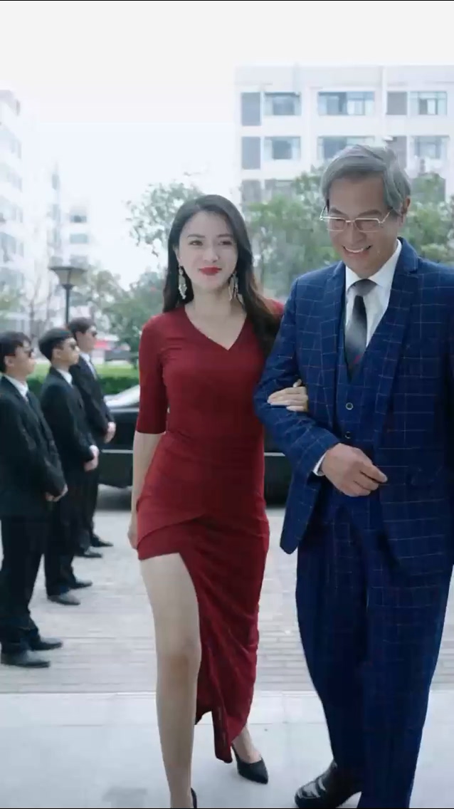 女总裁的贴身医仙 第06集